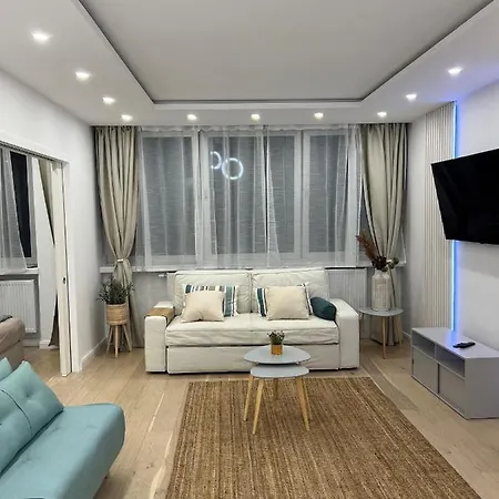 Welcome On Board Apartment *